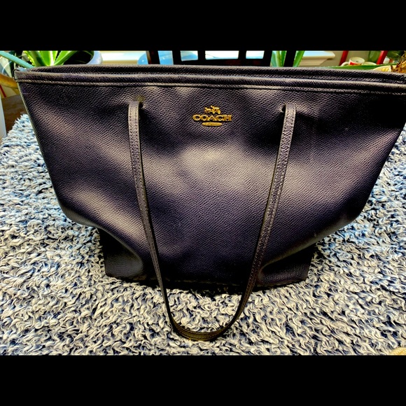 Coach Handbags - Navy blue coach tote